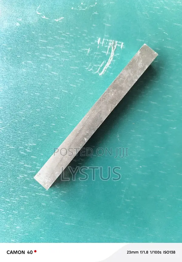HSS Square Cutting Tool Bit (20x20x200mm)