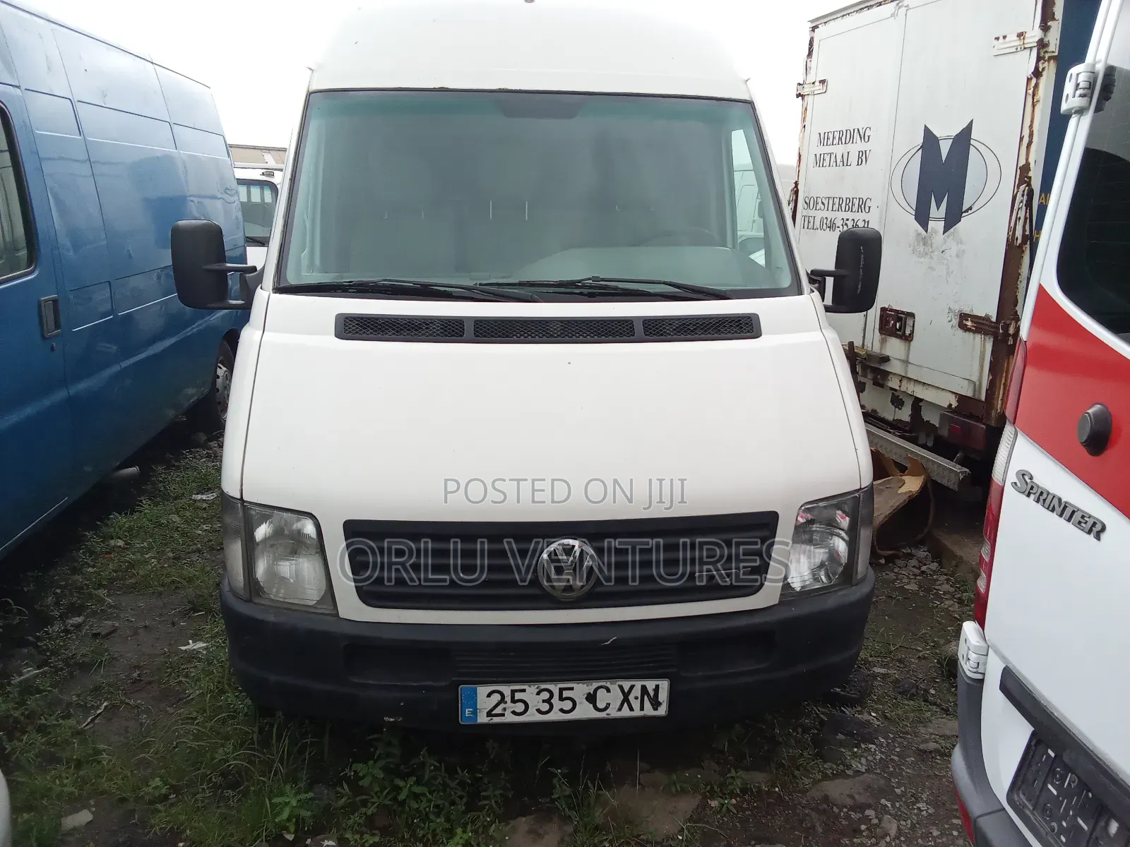 Volkswagen LT 2000 White