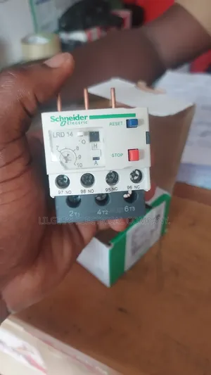 Schneider Relay