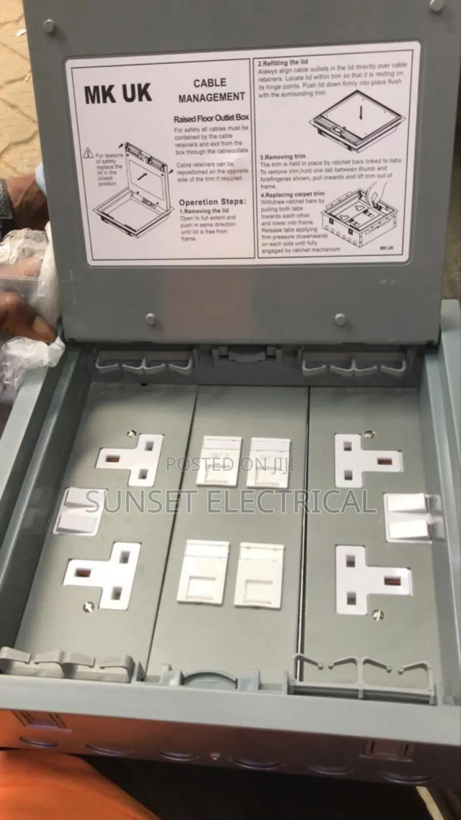 2 13amps Double With 4 Data Socket Floor Box