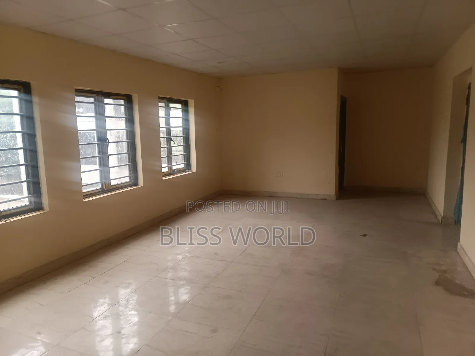 Very Nice Space for Rent in Utako