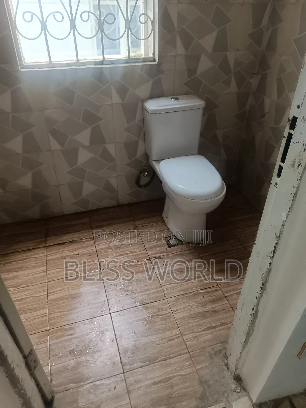 Very Nice Space for Rent in Utako
