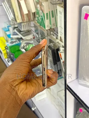 Apple iPhone X 64 GB