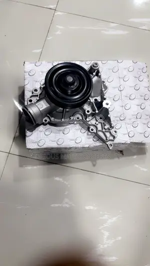 Benz Glk Water Pump W272