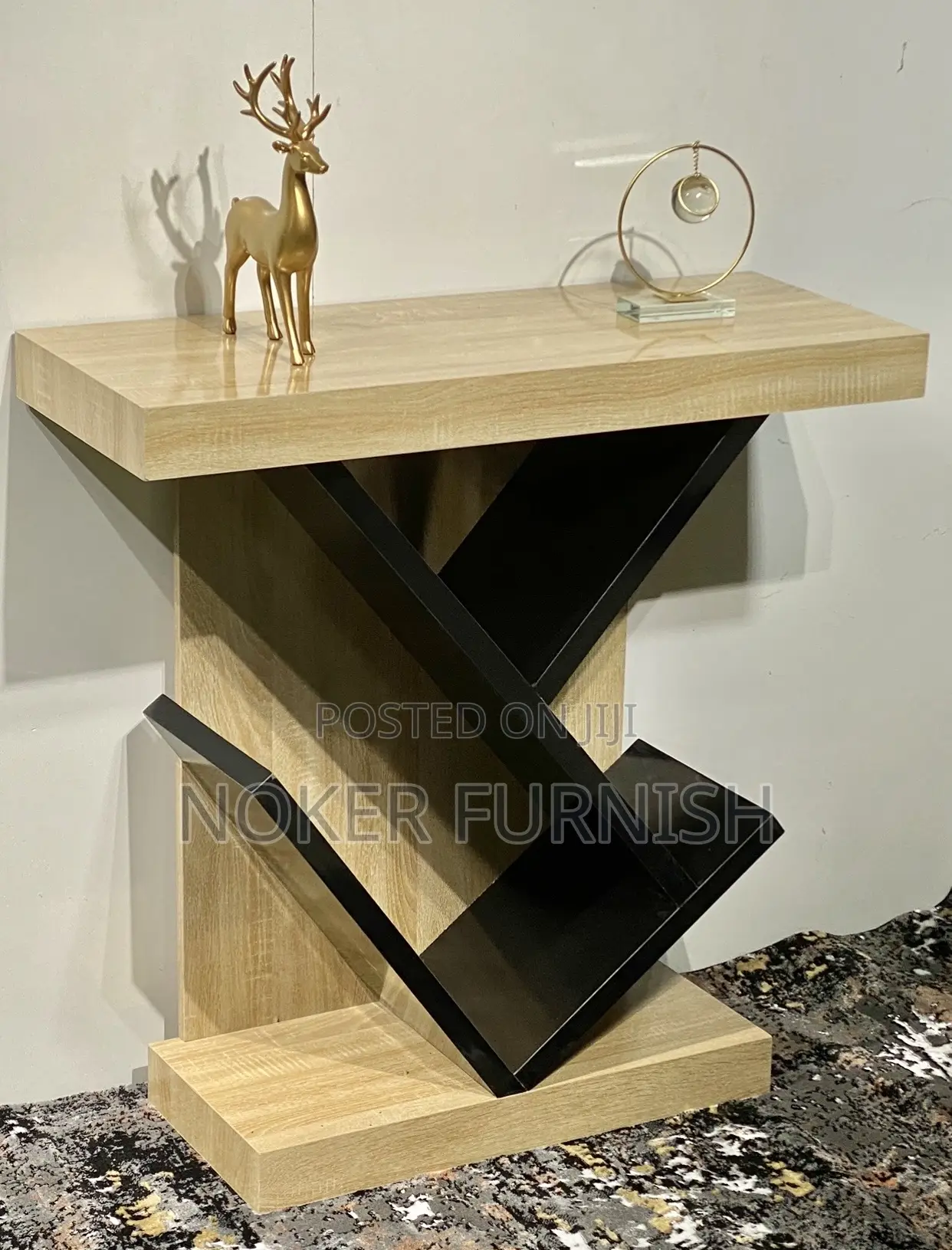 Console Table Interior Design