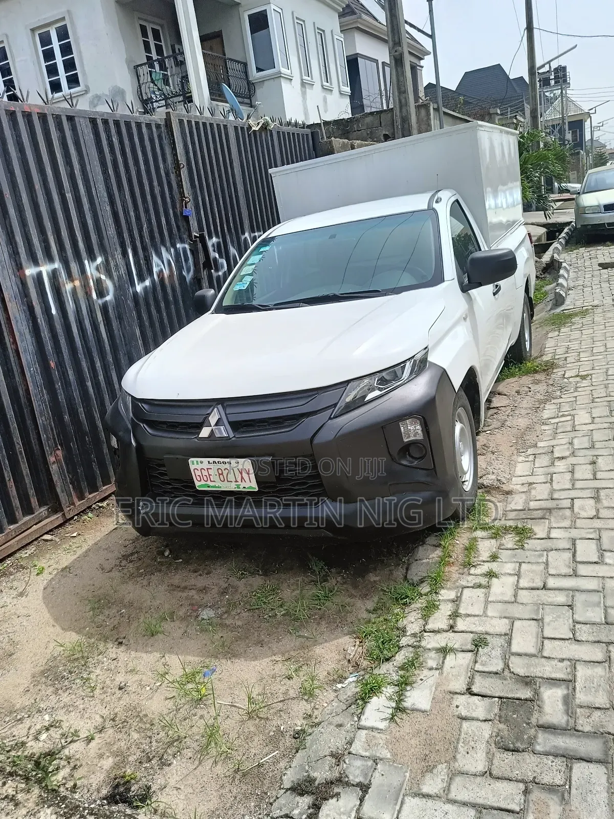 Toyota Hilux 2018 White