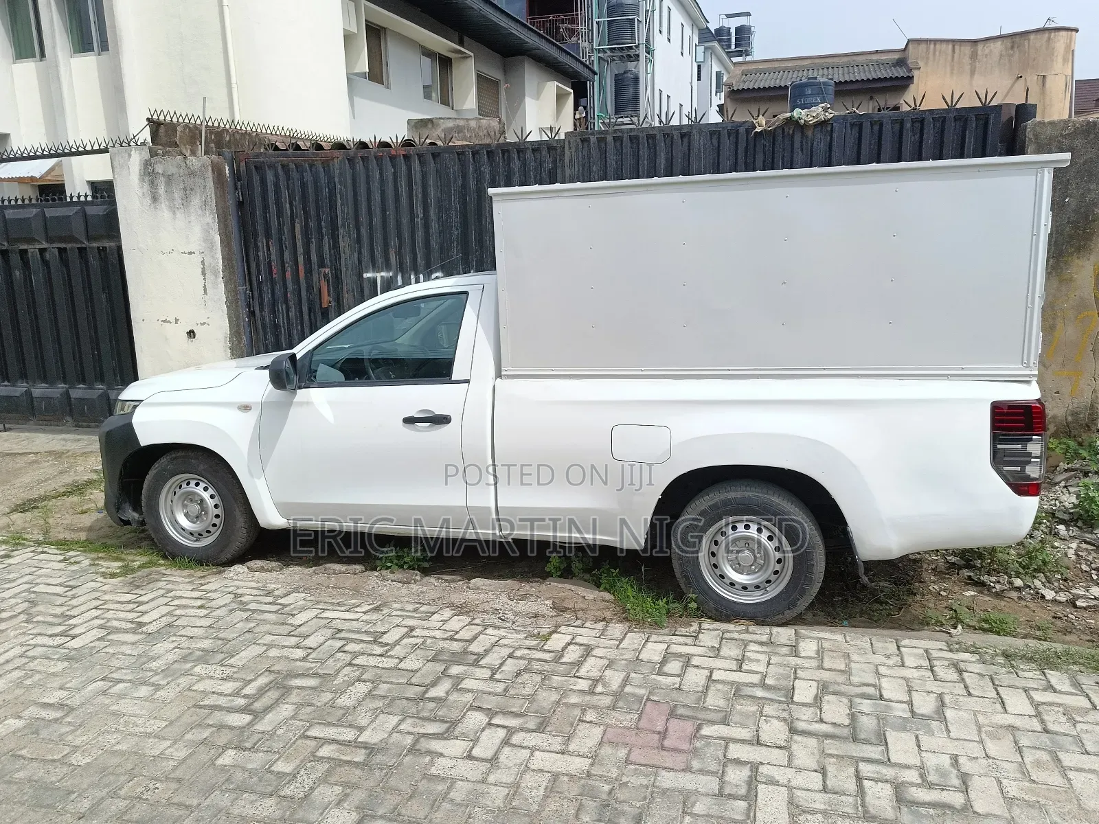 Toyota Hilux 2018 White