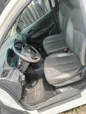 Toyota Hilux 2018 White