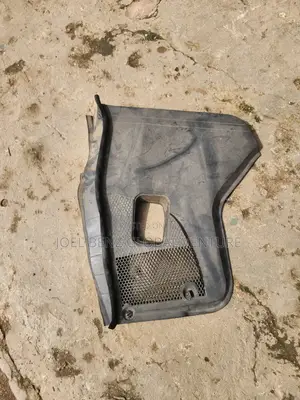 E350 2016 Passenger Side Battery Cover