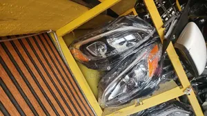 C300 2017 Set of Headlight