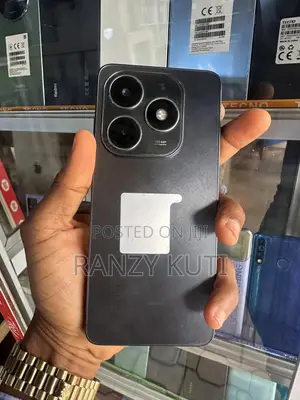 Tecno Spark 20 128 GB Black