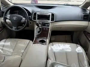 Toyota Venza XLE AWD V6 2013 Brown
