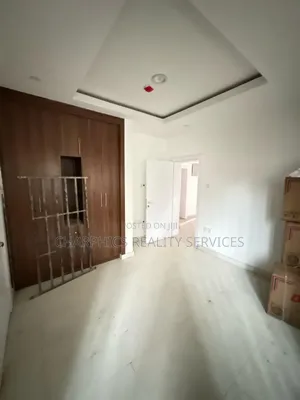 3bdrm Apartment in Victoria Island for rent