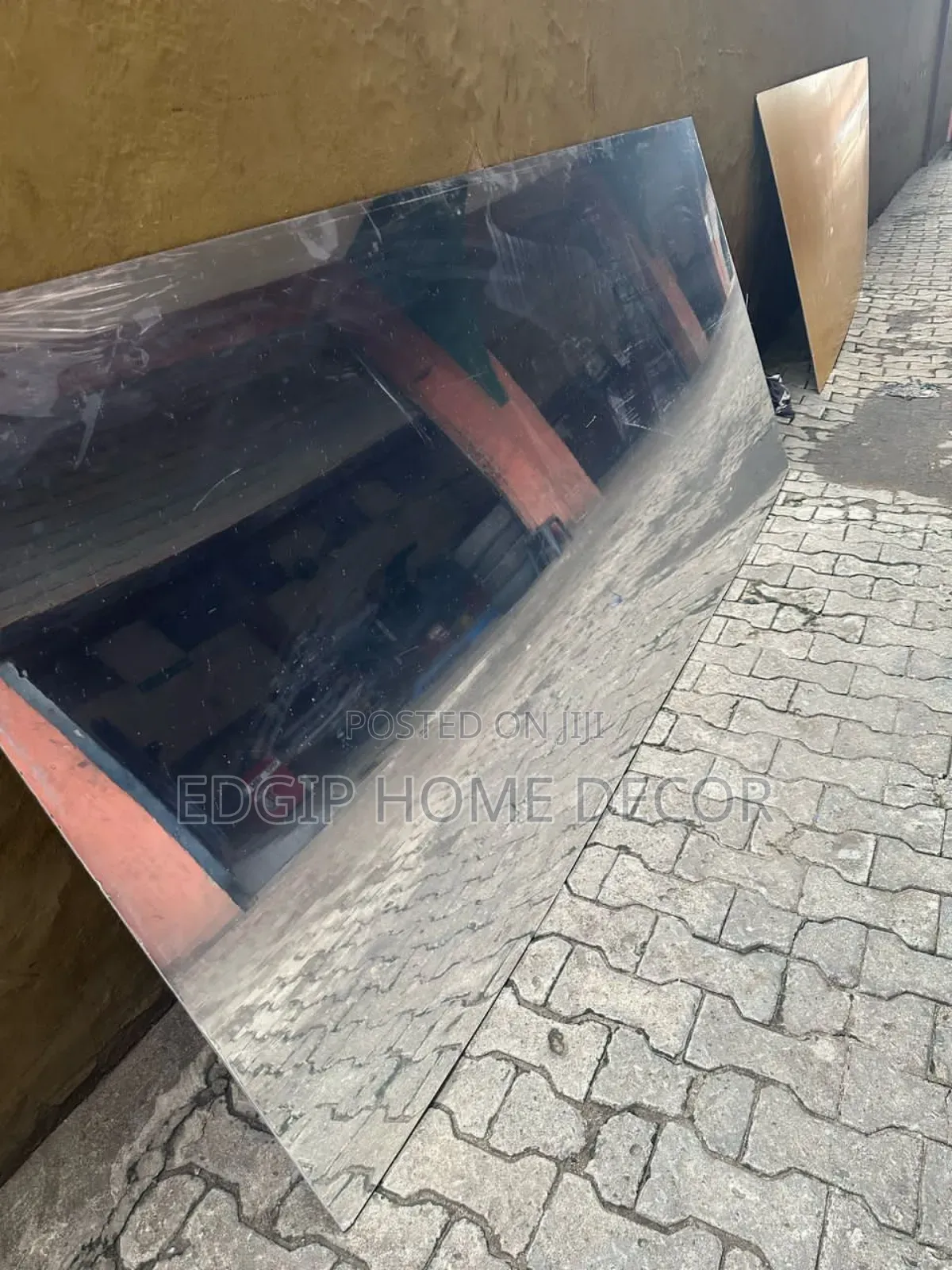 Flexible Acrylic Mirror Board (4ft by 9ft)