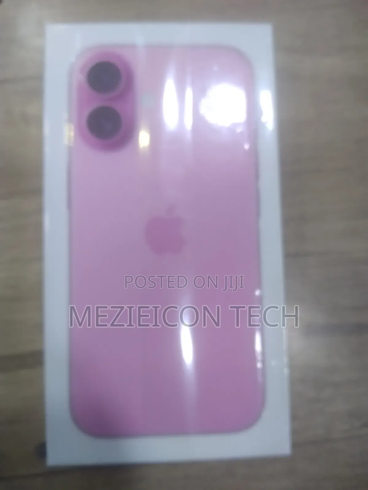 New Apple iPhone 16 256 GB Pink