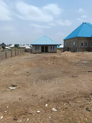 50ft X 100ft Land Inside Estate +1 Bedroom Flat-Masaka, Nassarawa