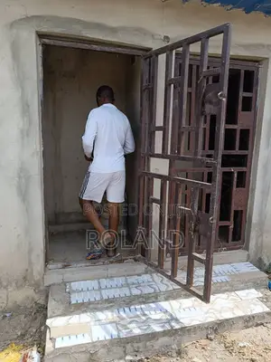 50ft X 100ft Land Inside Estate +1 Bedroom Flat-Masaka, Nassarawa