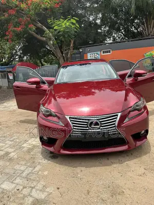 Lexus IS 250 2015 Red