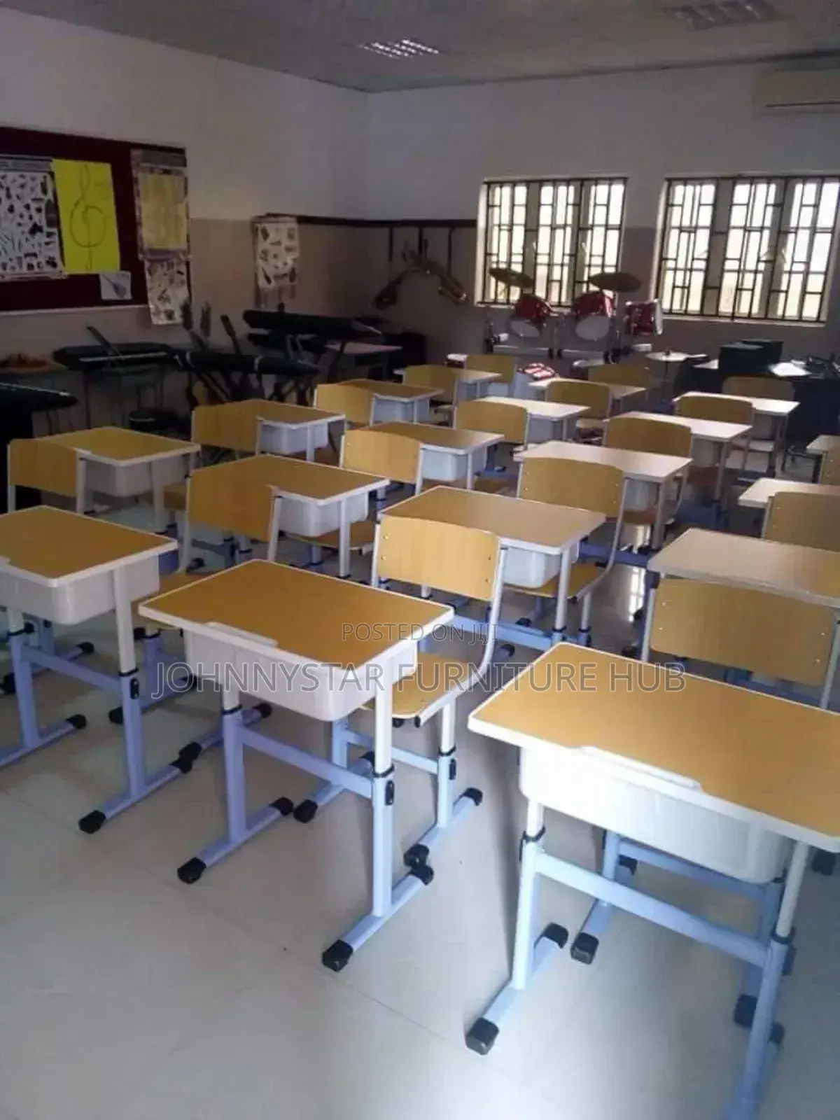 Superstar Students Tables With Chairs