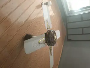 Photo - Short Blade Ceiling Fan