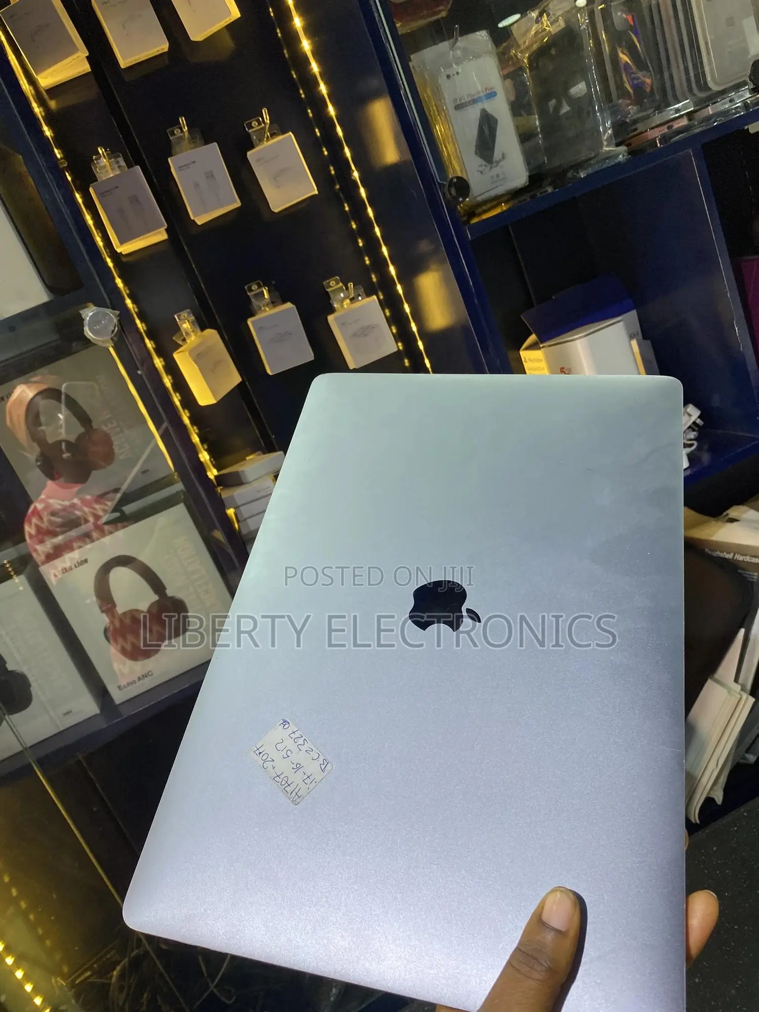 Laptop Apple MacBook Pro 2017 16GB Intel Core i7 SSD 512GB