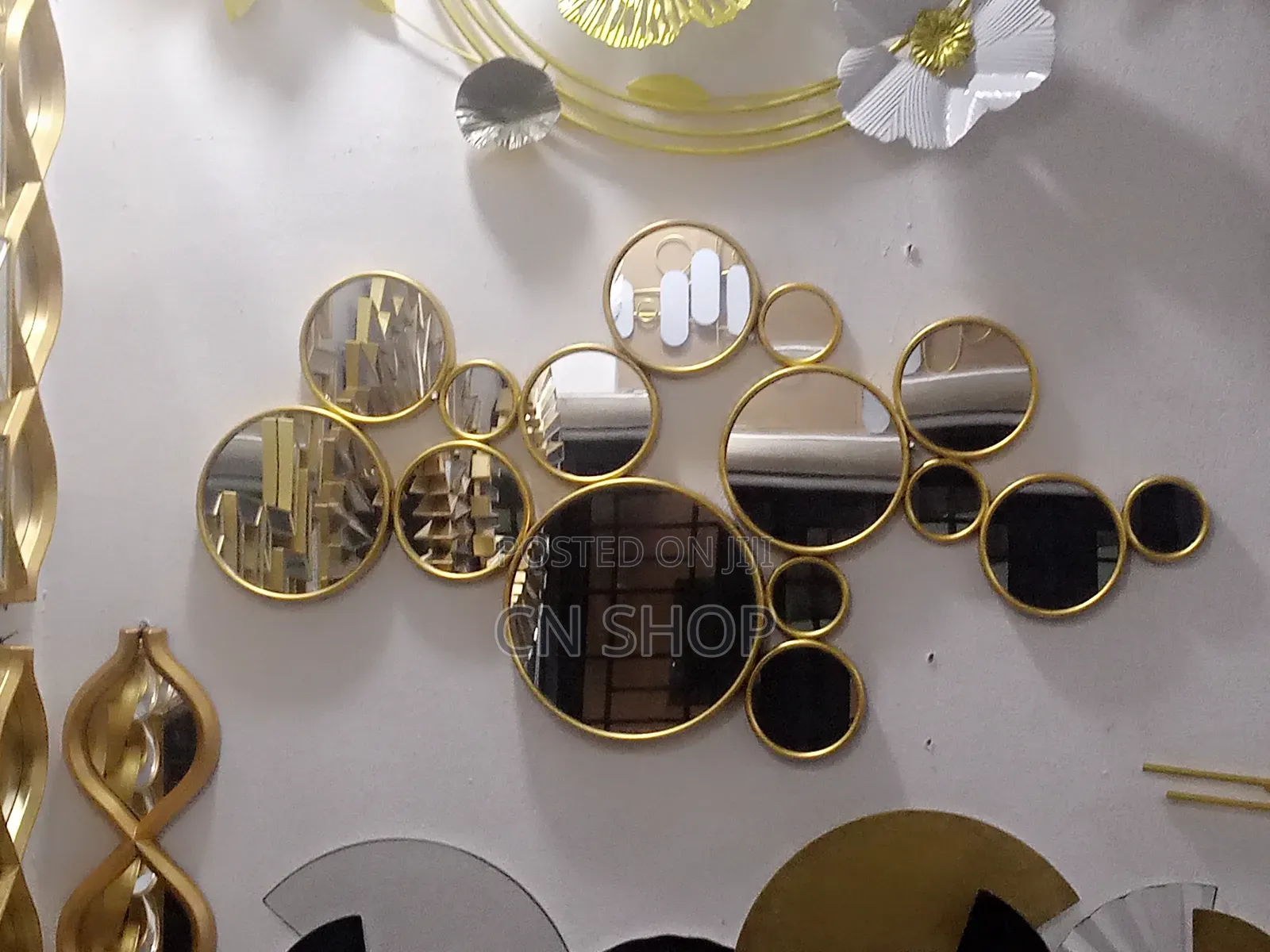Wall Mirror Decor