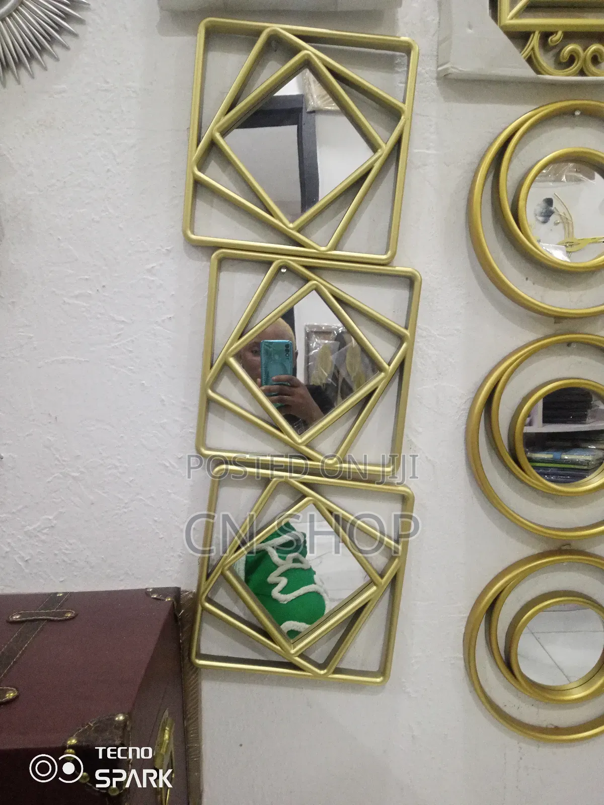 Wall Mirror Decor