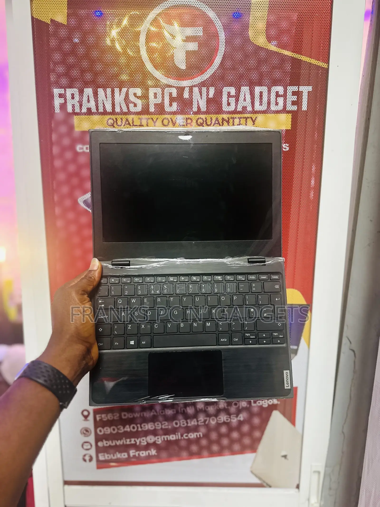 Laptop Lenovo 100e 4GB Intel Pentium SSD 128GB
