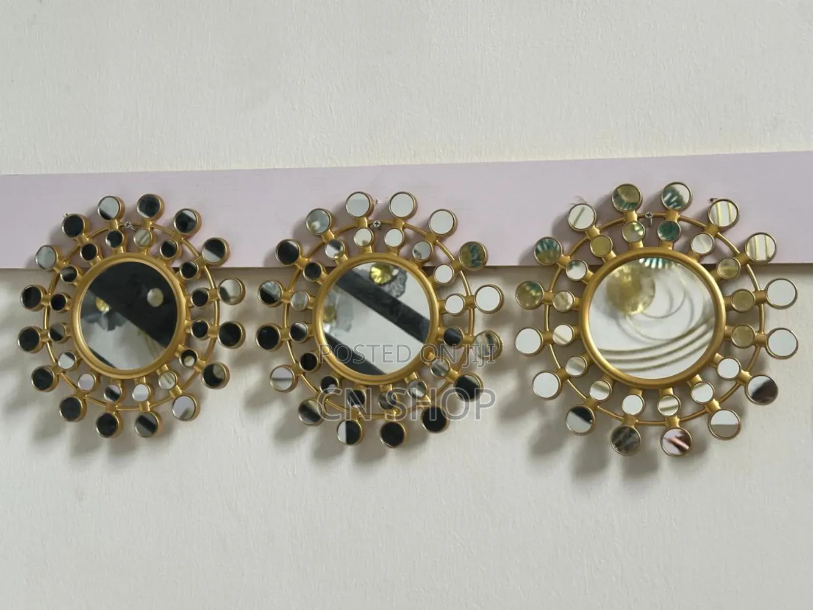 Wall Mirror Decor