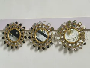 Wall Mirror Decor