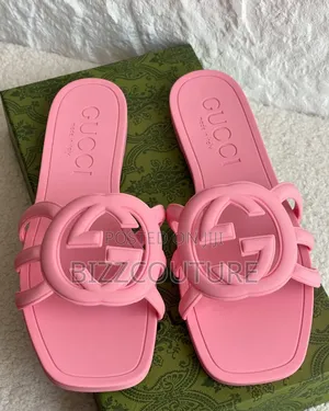 Original Gucci Slippers Available in Store