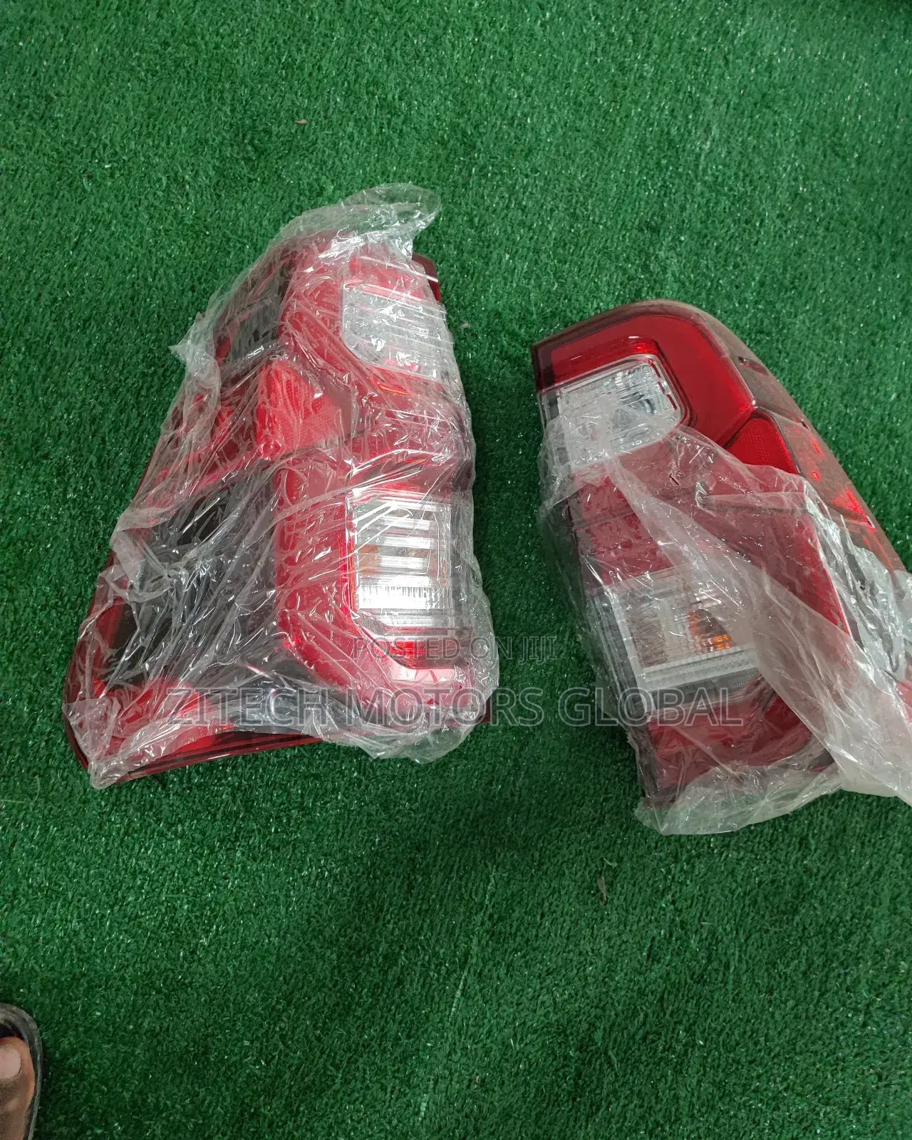Set Rear Light Hilux 2020/2023 Available