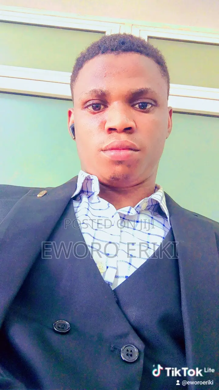 Hotel Waiter