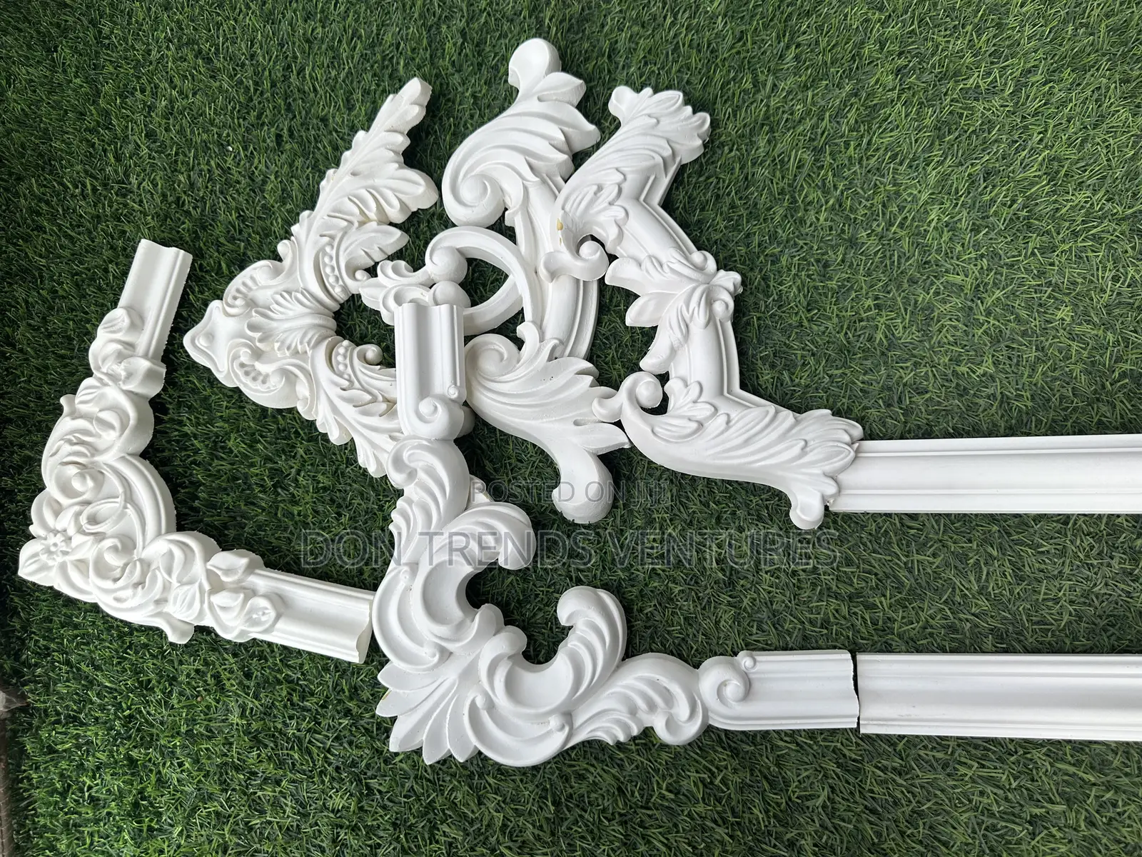 Wall Cornice and Ornament