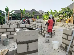 Building Contractor Engineer