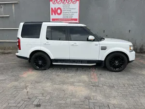 Land Rover Lr4 HSE LUX 4dr SUV 4WD (3.0L 6cyl S/C 8A) 2015 White