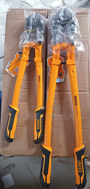 Heavy-Duty Bolt Cutter
