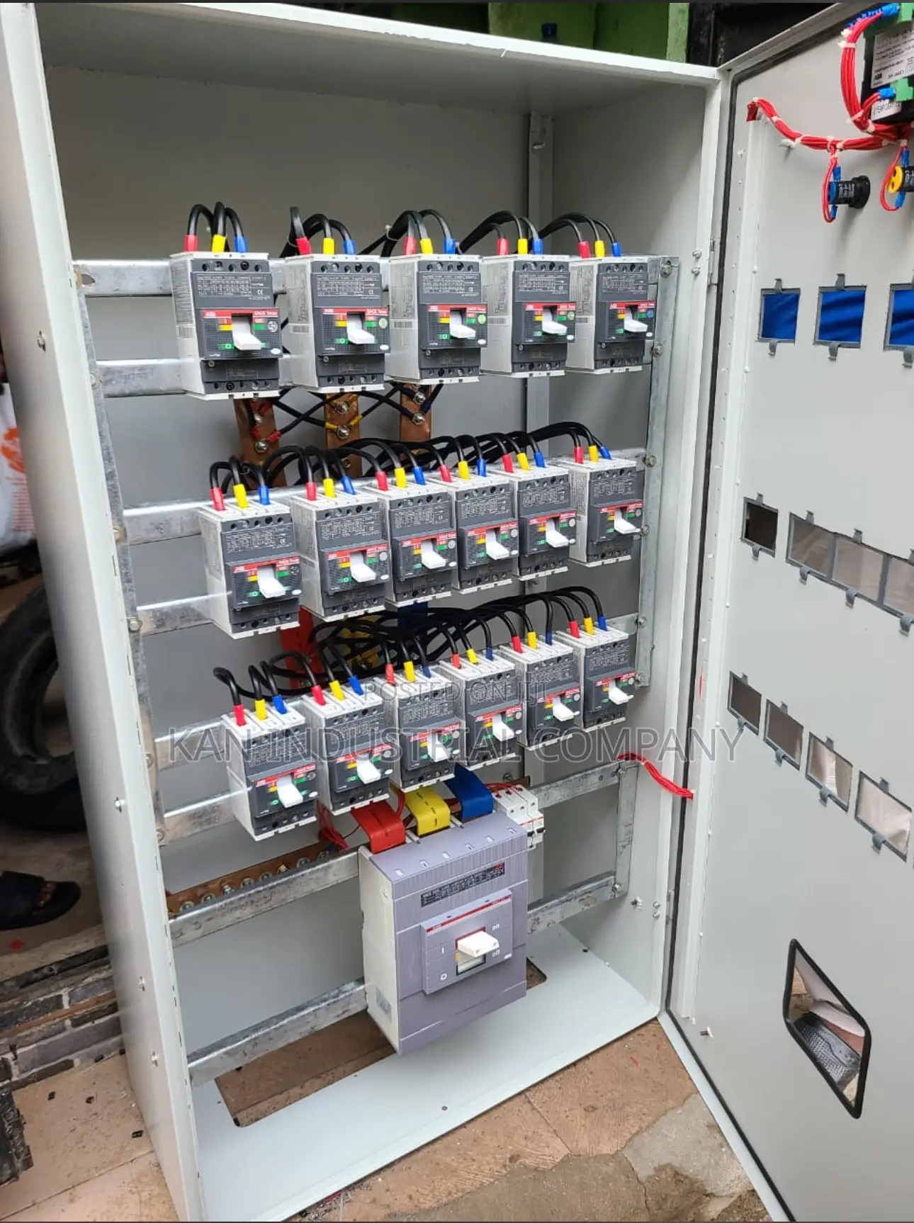 400amp With Outgoing Breaker