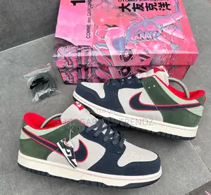 Sneakers Otomo Katsuhiro X Sb Dunk Low - Size 38-48