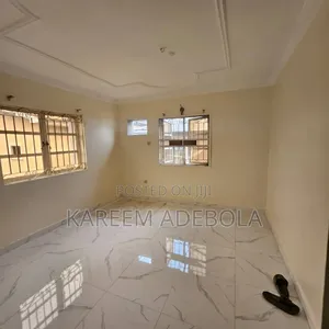 3bdrm Duplex in Magodo Phase 2 for rent