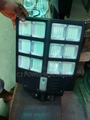 500 Watts Solar Street Light