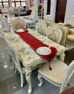 Royal Dining Set