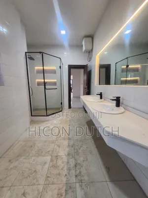 4bdrm Duplex in Jahi Gilmore for rent
