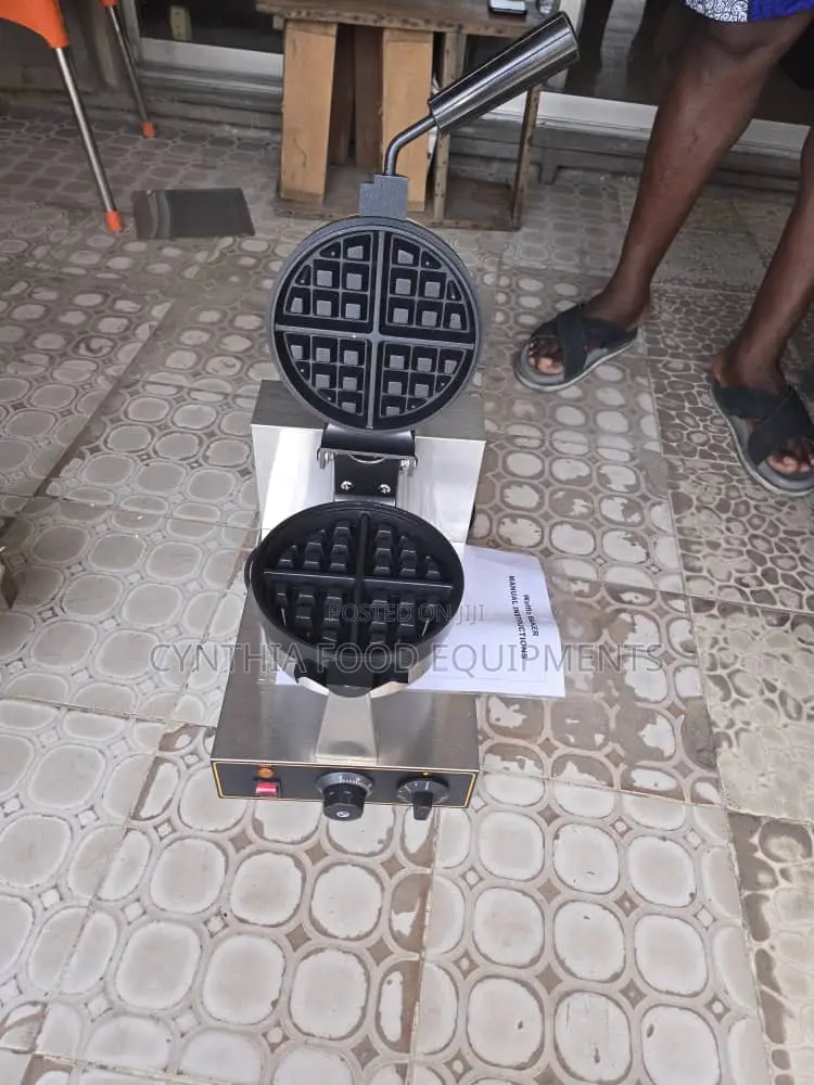 Rotating Waffle Baker