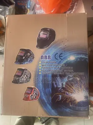 Auto Darkening Helmet