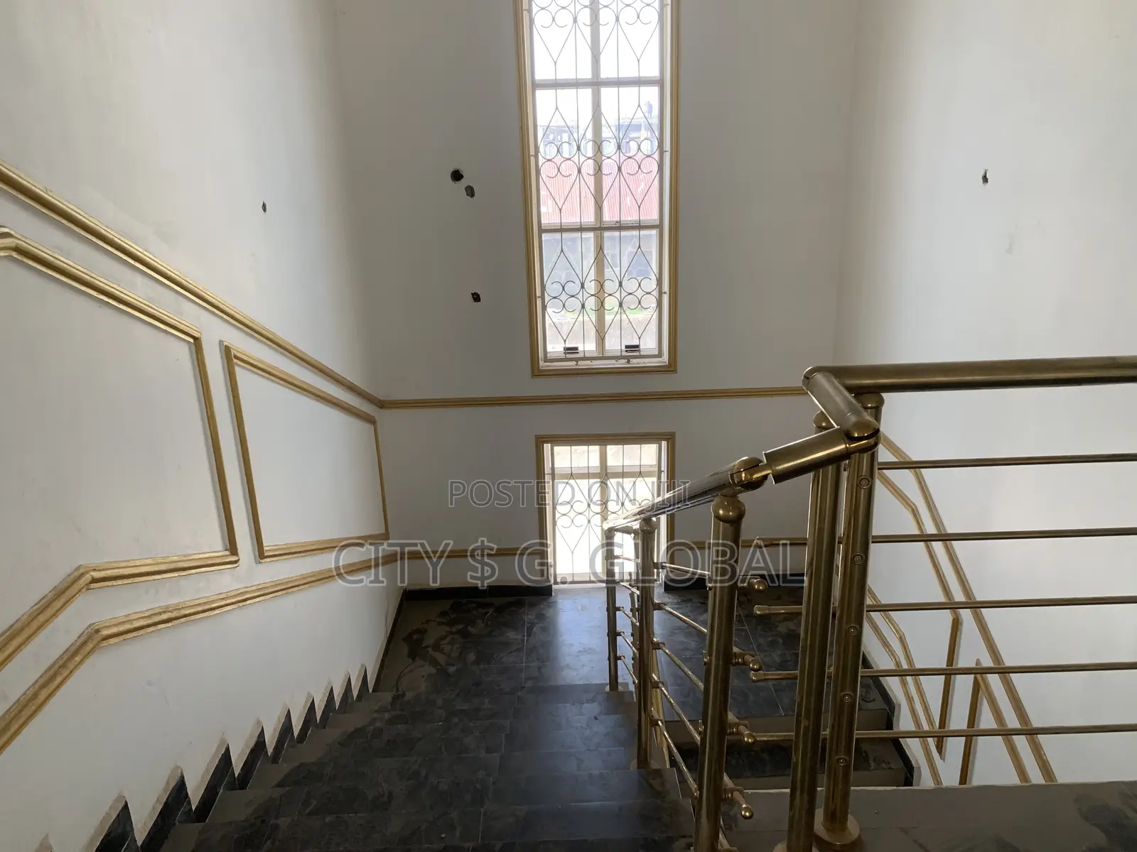 A Luxury 4 Bedroom Fully Detached Duplex