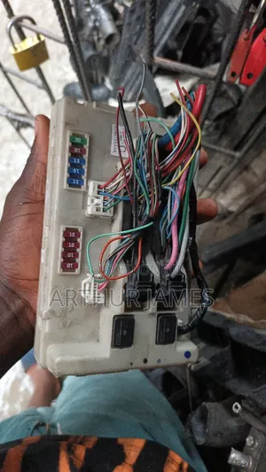 Fuse Box Nissan Altima, Tiana and Sentra 2008 to 2015