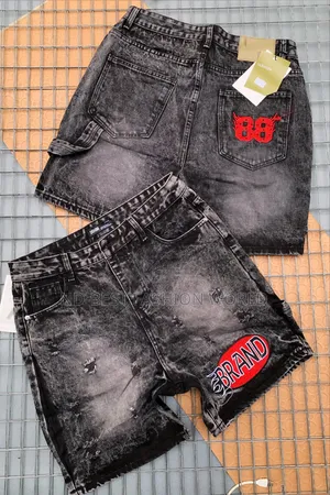 Quality Men's Blue Short Jeans