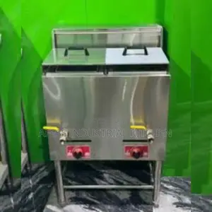 Photo - Commercial Standing Gas Deep Fryer