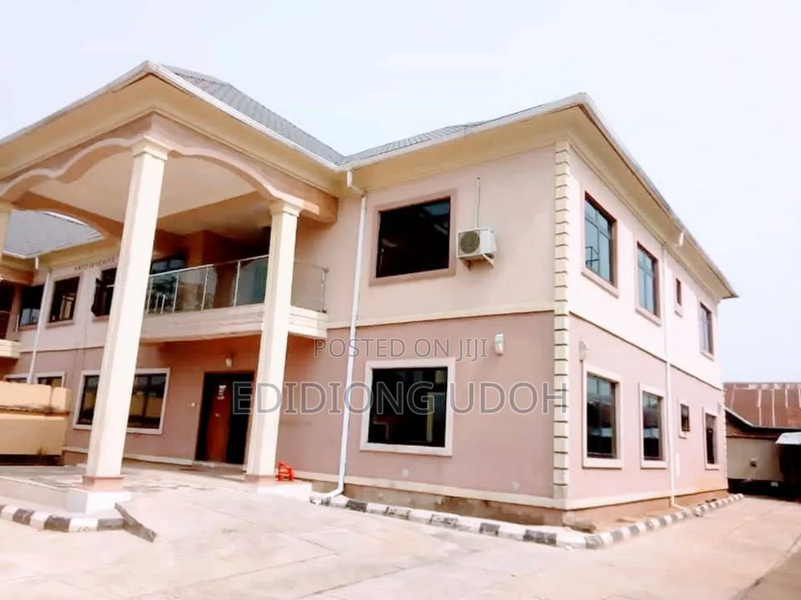 4bdrm Duplex in Akwa Savings & Loans for sale